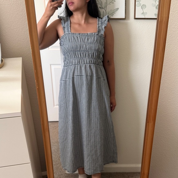 Old Fit & Flare Lightweight Smocked Blue & White Gingham Midi Dress - Picture 7 of 7